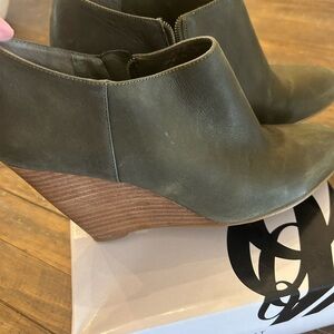 Nine West Olive Wedge Booties